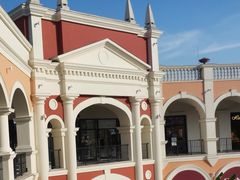 -佛罗伦萨小镇广佛名品奥特莱斯(疏港路店)