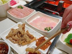 -海底捞火锅鲜切牛肉主题店(长寿路店)