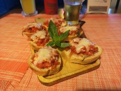 -Chalita Cafe & Restaurant