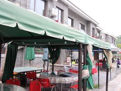 -明月食府(二区干二路店)