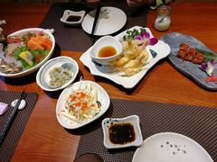 -贵木日本料理·铁板烧(新地假日广场店)