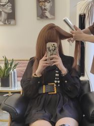 -V8潮牌·接发烫染连锁