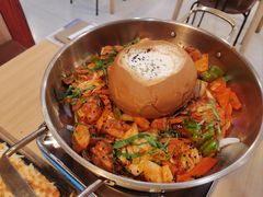 熔岩芝士铁板鸡-쌍화점 霜花店·朝鲜族料理(徐家汇店)
