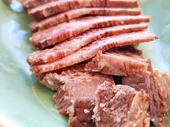 手切牦牛肉-后院犇牛主题餐厅(云岗店)
