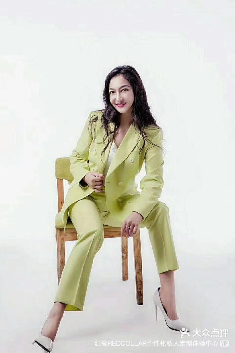 影视演员阿依古丽美丽大方的姑娘