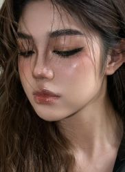 -明天见·化妆造型工作室