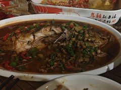 -聚汇三少·龙虾·中餐厅(莫邪路新天地店)