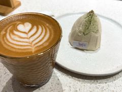 澳白-Toris(LuOne凯德晶萃广场店)