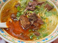 -金杨拉面王小吃面馆·牛三宝面·红烧牛肉粉