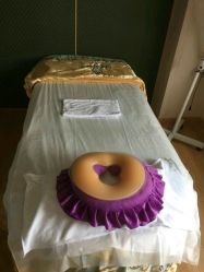 -颜工坊健康美容管理中心喜丽妈妈