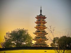 -龙华寺
