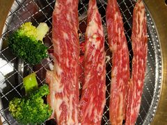 -山川小町·极番烧肉(新地假日广场店)