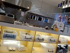 -正東记港味烧腊餐室(天鹅湖银泰城店)