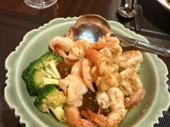 -Sala Thai Restaurant
