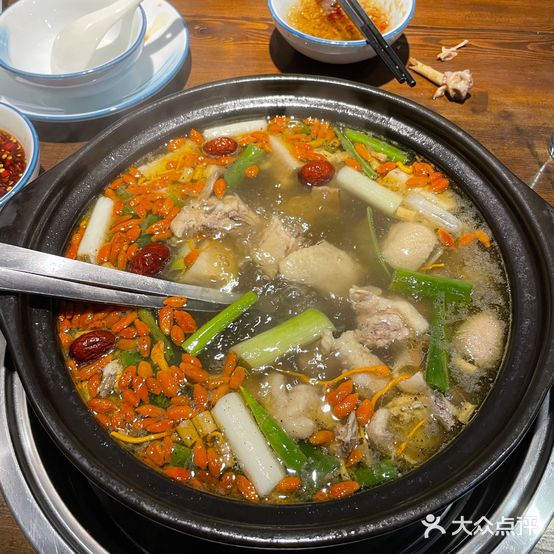 广州第一煲(大庆西路总店)