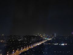 -天津梅江中心皇冠假日酒店