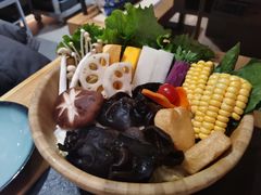 -湊湊火锅·茶憩(石家庄万象城店)