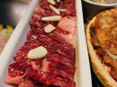 -炼火烤肉店