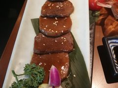 厚切牛舌-魔丼屋(日月光店)