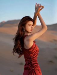 -LUNA皮相美·骨相美高级美感