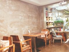 大堂-HIGH FIVE哈福手工汉堡(桂林路店)