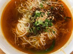 -余丞记川渝面馆(云峰店)