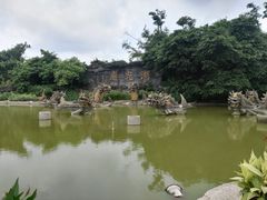 -湖光岩风景区