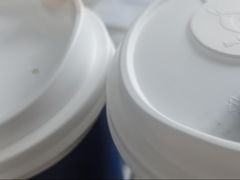 -瑞幸咖啡(华东理工大学商学院店)