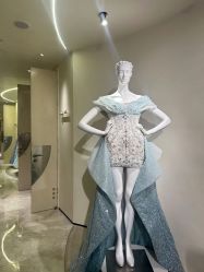 -MANLI BRIDAL婚纱