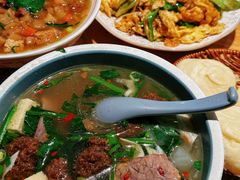 -金莹丸子汤清真(朝外SOHO店)
