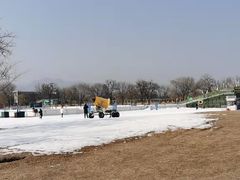 -华彬猛犸滑雪场