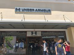 -UNDER ARMOUR(八达岭奥莱店)