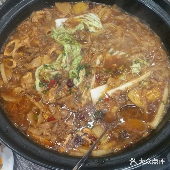 闯关东牛排牛尾一锅香(庆安店)