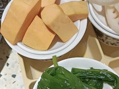 -红九格老火锅(三峡广场店)