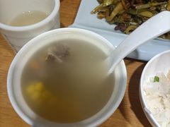 -宏记广东客家菜(丰汇店)