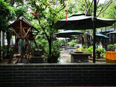 -御霞苑泥烩鸡休闲农庄
