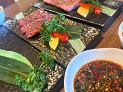 -炼火烤肉店