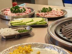 -哈哈碳都·牛肋条无限自助烤肉(宝龙店)