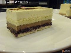 香草摩卡榛子蛋糕-榖屋house of flour(张江首店)