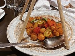 创意鲜果咕噜肉-广州文华东方酒店·江-由辉师傅主理