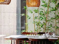 -德林酸菜鱼火锅(南丹店)