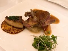 碳烤乳鸽，甜豆，旱金莲醋汁-Jean Georges