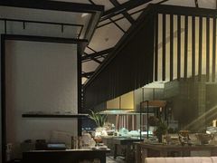 -瑰丽酒店·海吧·天际下午茶·现场DJ·天台酒吧