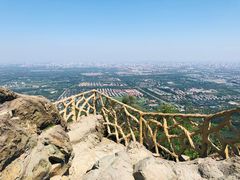 -鬼笑石后山停车场