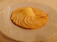 苹果薄饼冰淇淋香草配-马克西姆餐厅(崇文门店)