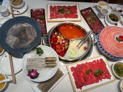 -周师兄大刀腰片火锅(磁器口直营店)