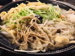 -丽虹云南过桥米线(兴工街店)