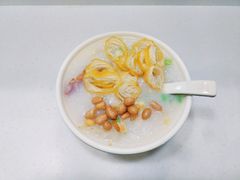 艇仔粥-禾师兄·布拉肠(一德路店)