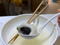 黑芝麻汤圆-七宝老街水磨汤圆(瞿溪路店)