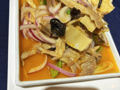 -伊带伊路新疆美食府(呼家楼店)